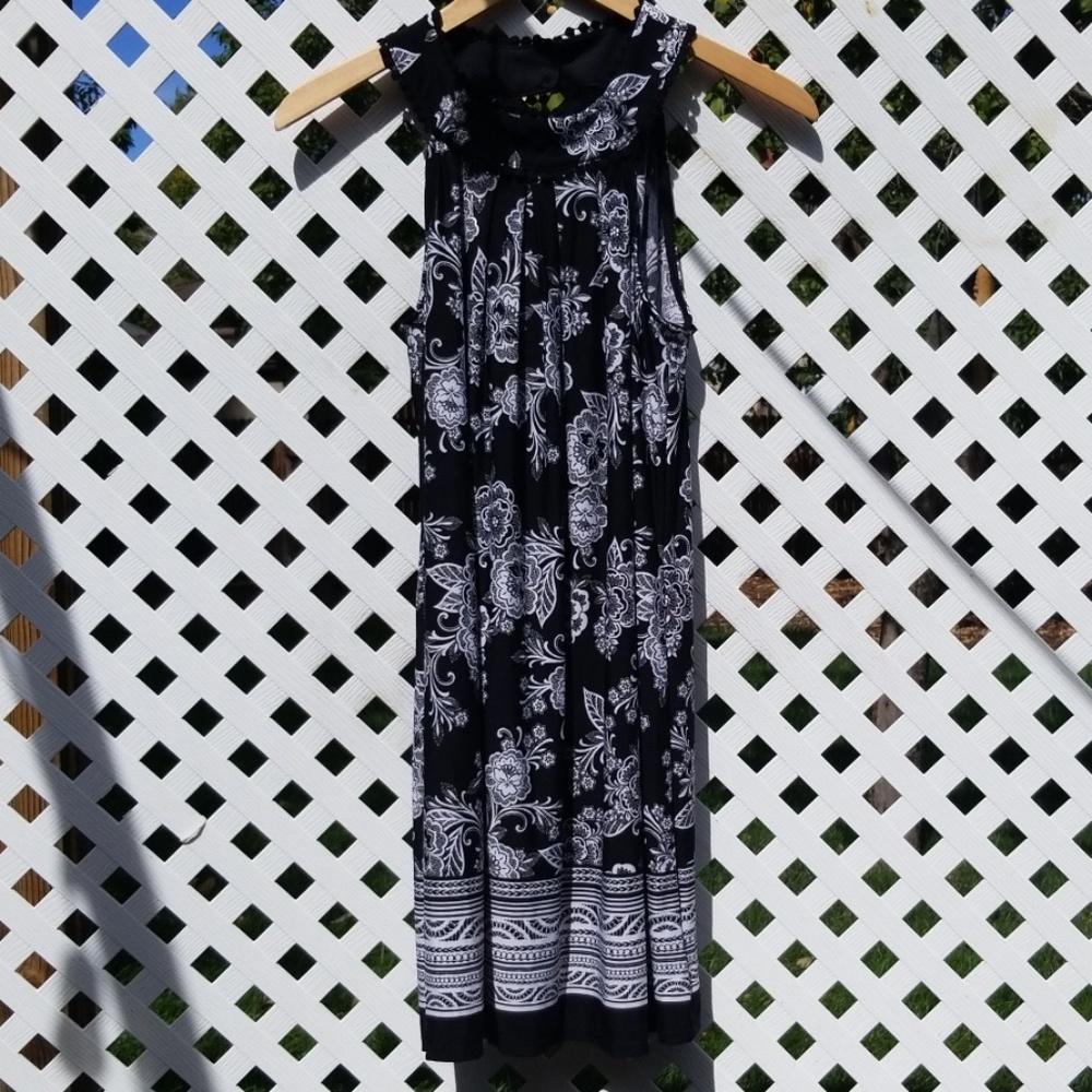 Black and White Dress by Three Pink Hearts